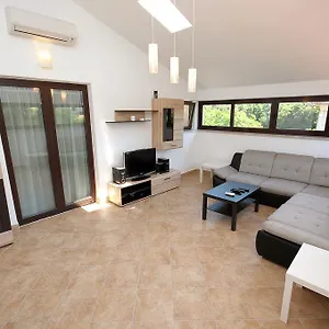 Vv Apartament