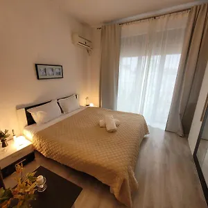 Anastasia Bratianu 28b Beautiful View Self Check From 2 Pm Romanya