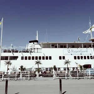 Rygerfjord & İsveç